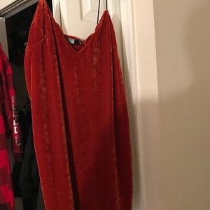 *SOLD* Mssguided Velvet Slip Dress